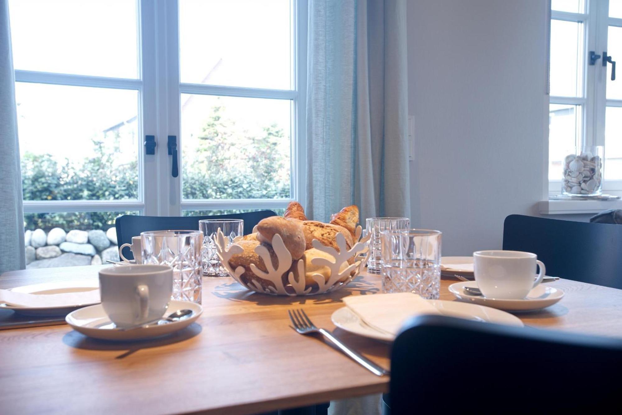 Neu! Ferienhaus Litj Horsa Hoog - Luxus, Lage, Leichtigkeit Mit Wellenrauschen In Wenningstedt Sylt Extérieur photo