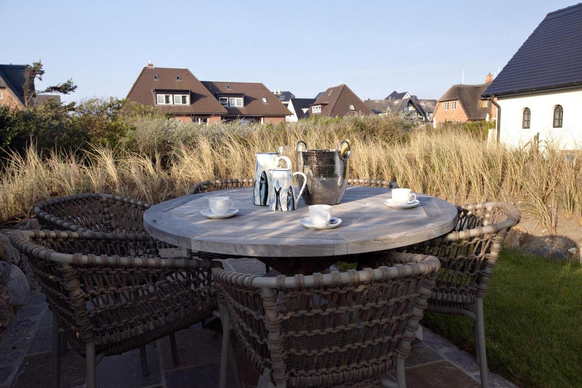 Neu! Ferienhaus Litj Horsa Hoog - Luxus, Lage, Leichtigkeit Mit Wellenrauschen In Wenningstedt Sylt Extérieur photo