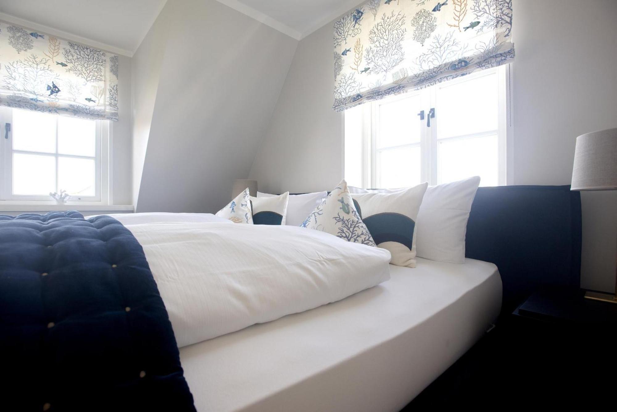 Neu! Ferienhaus Litj Horsa Hoog - Luxus, Lage, Leichtigkeit Mit Wellenrauschen In Wenningstedt Sylt Extérieur photo